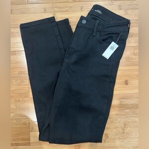 NWT High-Waisted Wow Straight Ankle Jeans size 4